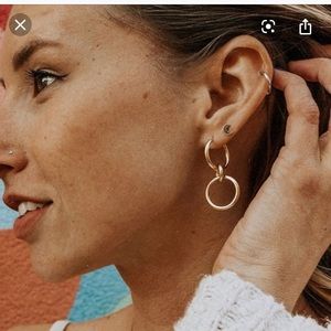 Mejuri Gold Trio Interlocking Hoops
